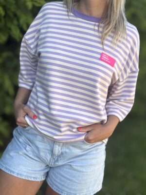 T-shirt rayé mauve & blanc